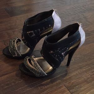 BKE Sole Pumps Size 7